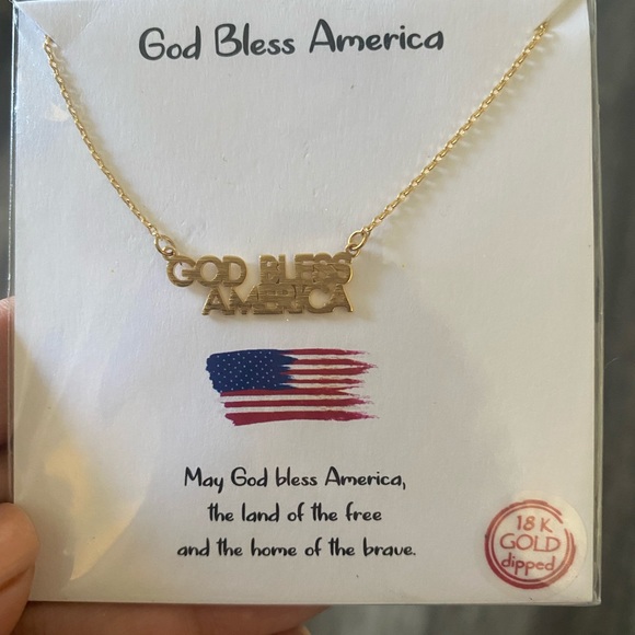 New with Tags- God Bless America 18K Gold Plated Necklace - Picture 6 of 7